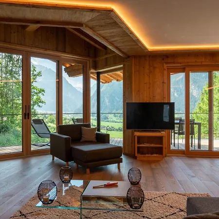 Residenz Zillertal Muehlermoos Chalet *